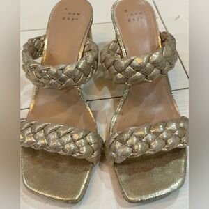 A New Day Women's Gold braided sandal with heel, size 8 1/2